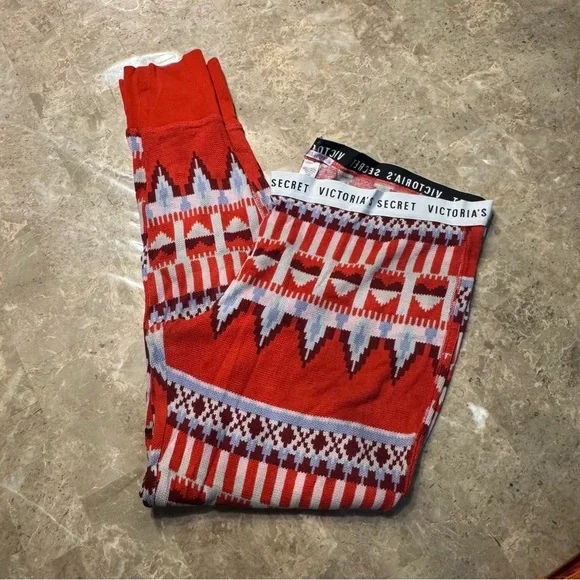 Victoria's Secret Red Patterned Leggings - Picture 2 of 3